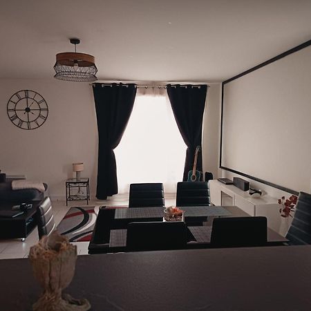 Duplex Proche Disney Avec Ecran Cinema Chessy  Exteriér fotografie